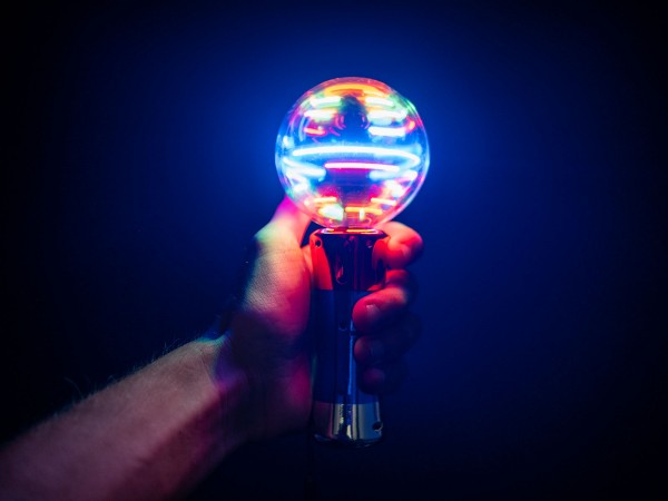 Magic Twister - Multisensorischer Leuchtstab - faszinieren