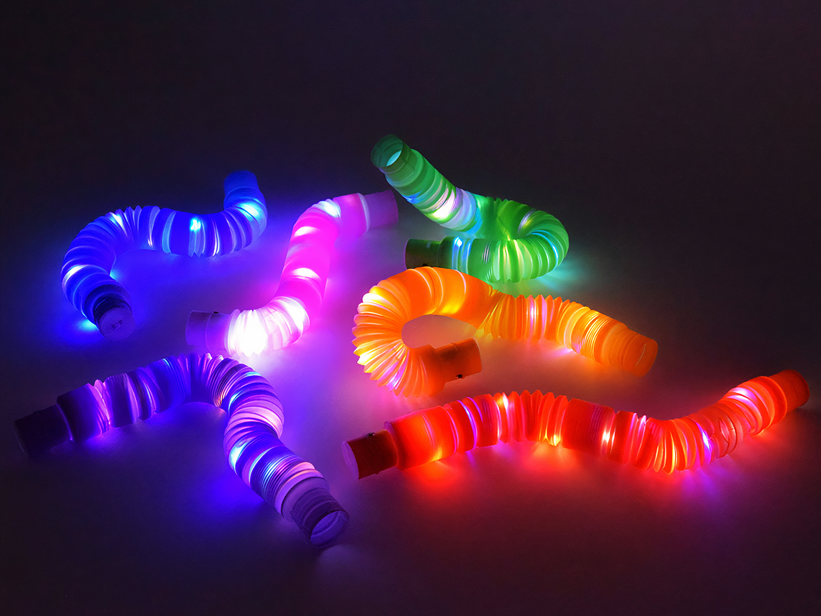 Boule lumineuse multicolore Magic Twister